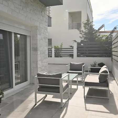 White Coral Luxury *