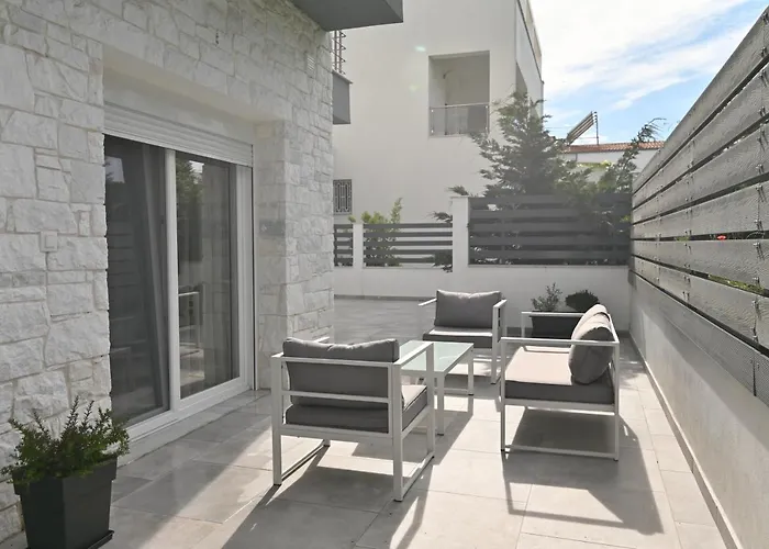 White Coral Luxury *