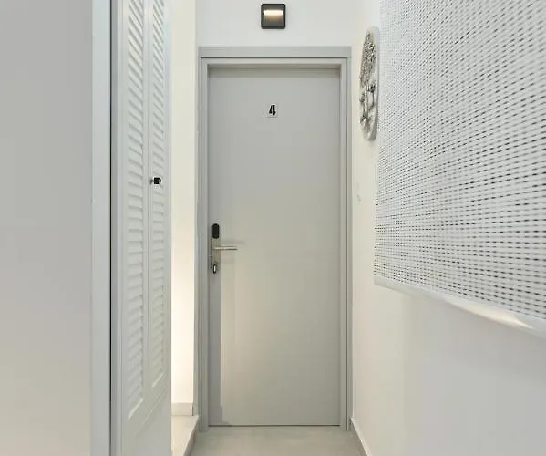 White Coral Luxury *