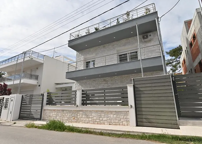 White Coral Luxury